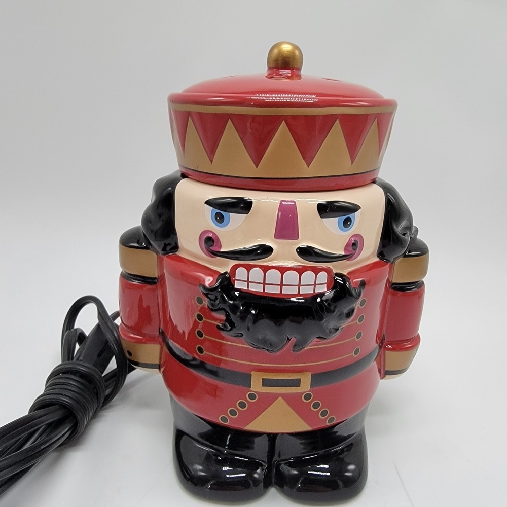 Scentsy Nutcracker 2014 Limited Edition Warmer Wax Tart Tested Christmas